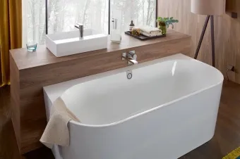 Villeroy & Boch Oberon 2.0 ванна с задней стенкой Duo, 1800 x 800 mm, Альпийский белый UBQ180OBR9CD00V-01