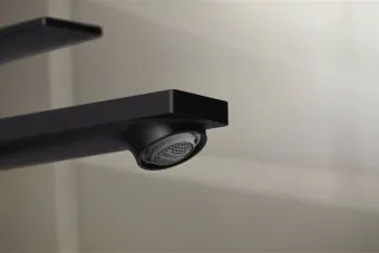 Hansgrohe Rebris E Смеситель для раковины 110, однорычажный, со сливным гарнитуром, матовый черный 72557670