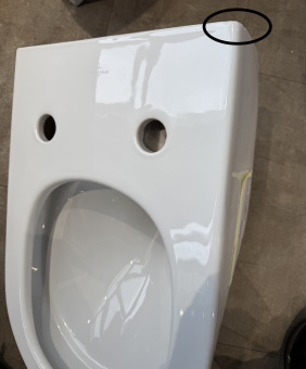 Villeroy & Boch Subway 3.0 Унитаз подвесной, настенный, с TwistFlush, Альпийский белый CeramicPlus ссиденьем НОМЕР 16 Уценка