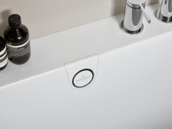 Villeroy & Boch Oberon 2.1 ванна с задней стенкой, вариант слева, 1800 x 800 mm, Альпийский белый UBQ180OBN9CL00VD01