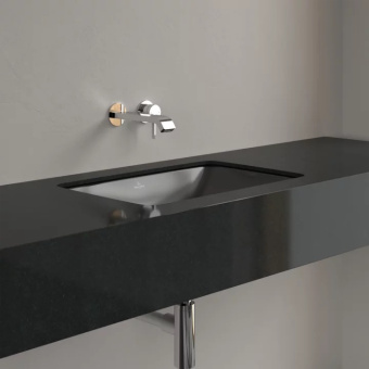 Villeroy & Boch Loop & Friends Раковина для установки под столешницу, 605 x 410 x 190 mm, Pure Black CeramicPlus, с переливом, наружная сторона покрыта глазурью 4A5700R7