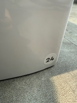 Villeroy & Boch Subway 2.0 Унитаз с открытым смывным краем, настенный, Белый CeramicPlus, с сиденьем 5614R2R1 НОМЕР 24 Уценка